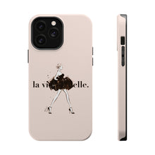 画像をギャラリービューアに読み込む, スマホケース MagSafe Phone Case「La Vie Est Belle」
