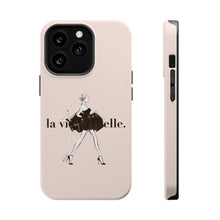 画像をギャラリービューアに読み込む, スマホケース MagSafe Phone Case「La Vie Est Belle」
