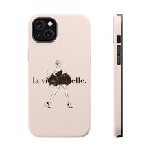 画像をギャラリービューアに読み込む, スマホケース MagSafe Phone Case「La Vie Est Belle」
